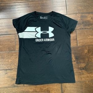 Girl's Under Armour Athletic Top